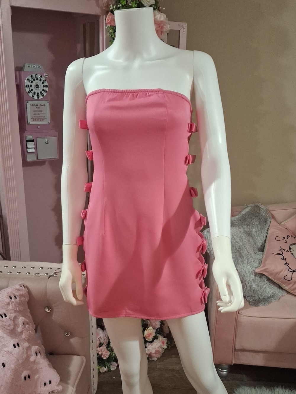 PrettyLittleThing Pink Strapless Bow Cutout Mini Dress – US 4  NWOT